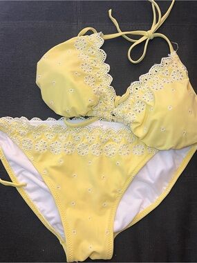 Y2K Xhiliration Yellow Floral Eyelet String Bikini Set Size Large
